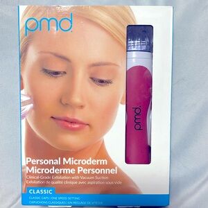 PMD Classic Personal
Microderm Exfoliation Device in hot Pink